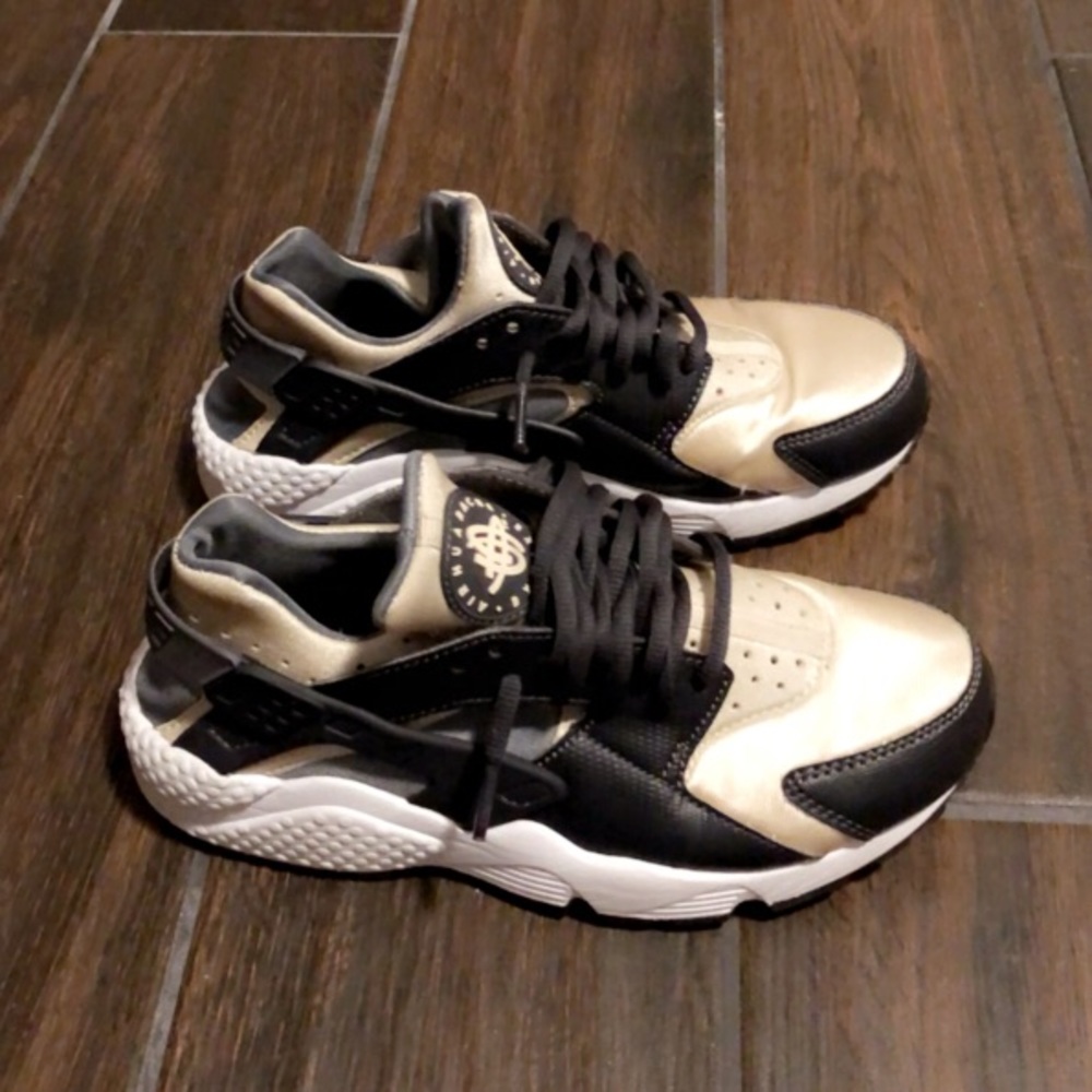 Nike Air Huaraches
